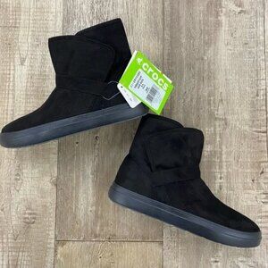 CROCS Lodgepoint black faux suede wrap booties NIB size 5